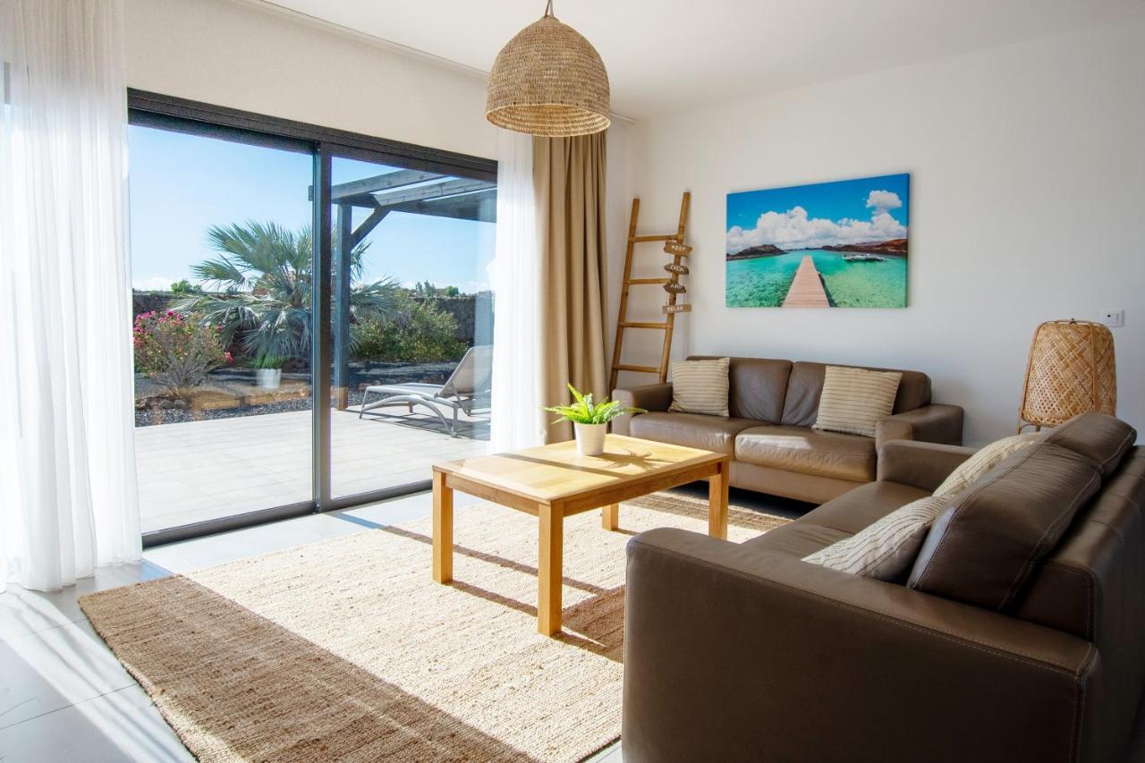 Heated & Shared Pool Villa Matriana 36A, North Shore Villas Лахарес Екстер'єр фото